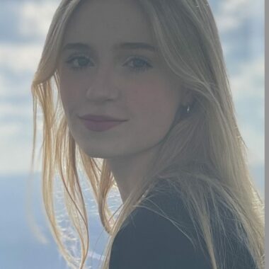 Ella De’Cofin